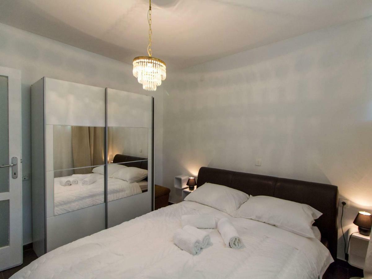 Roli Hotel ซาดาร์ ภายนอก รูปภาพ