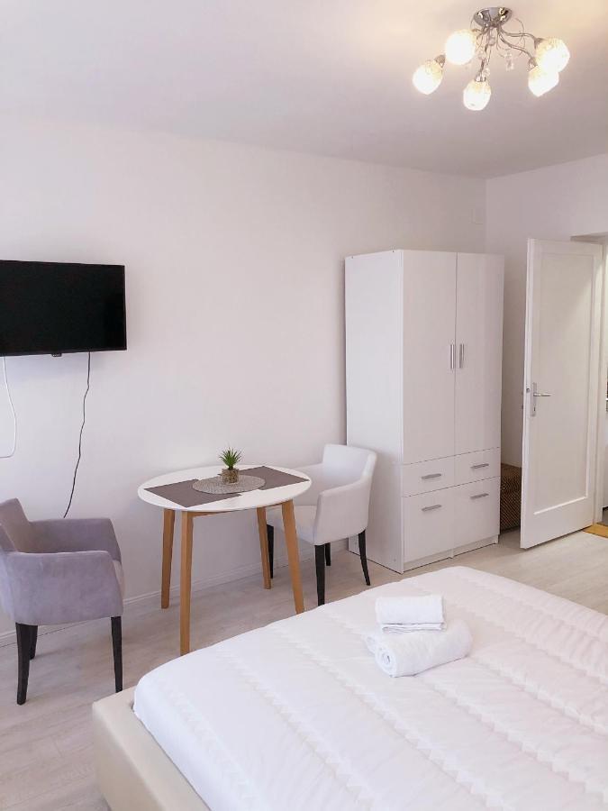 Roli Hotel ซาดาร์ ภายนอก รูปภาพ